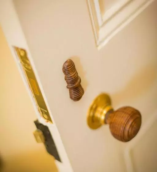 Studios At Glenthorne