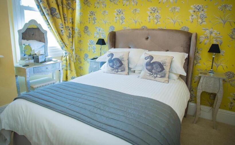 Studios At Glenthorne