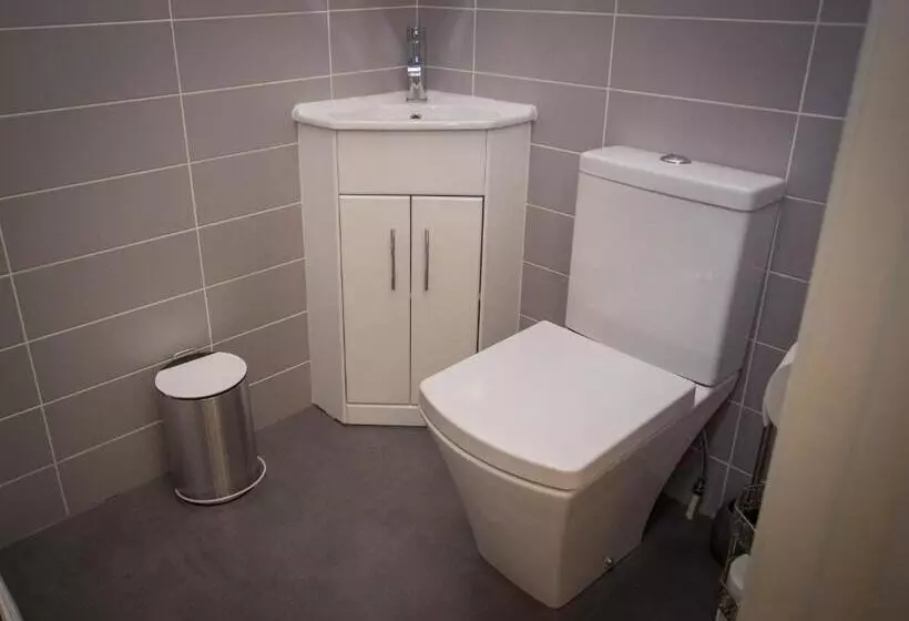 Studios At Glenthorne