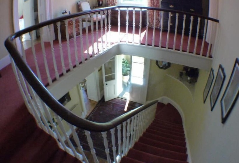 The Old Parsonage B&b