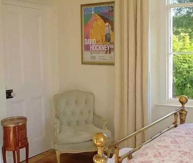 The Old Parsonage B&b