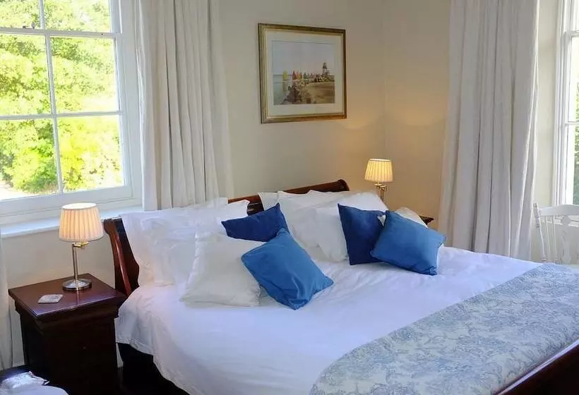 The Old Parsonage B&b