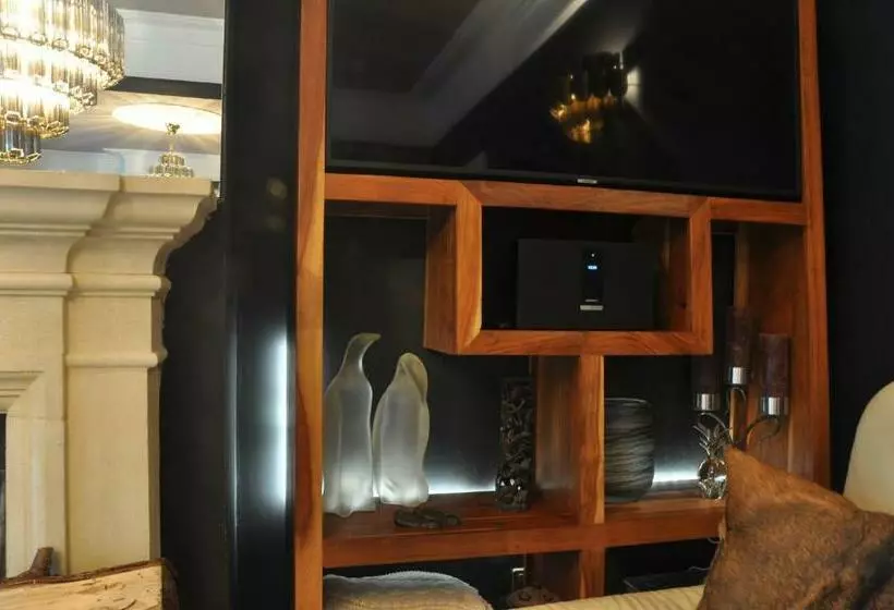 هتل Tir Y Coed Country House