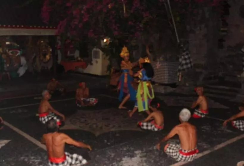 Dewi Sinta Hotel And Restaurant