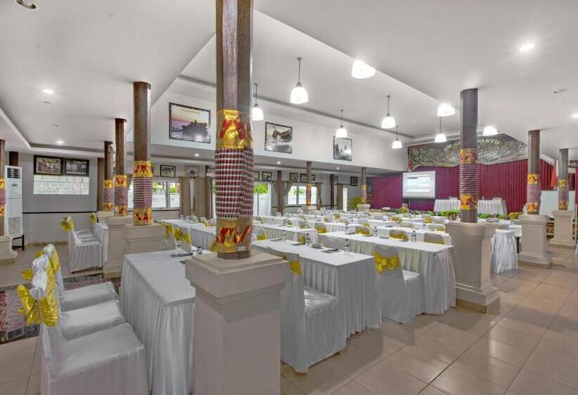 Dewi Sinta Hotel And Restaurant