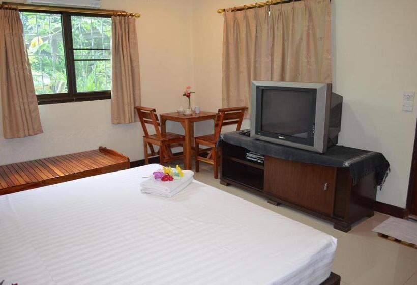 Home Stay Stc Bed And Breakfast