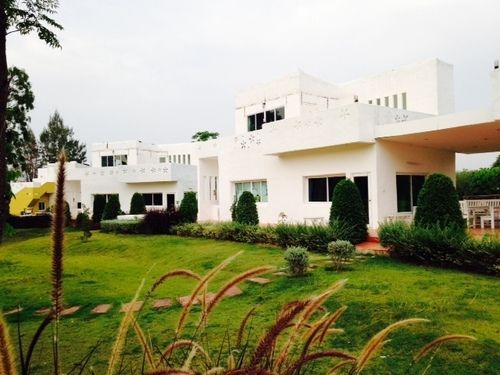 בית מלון כפרי Aurora Resort