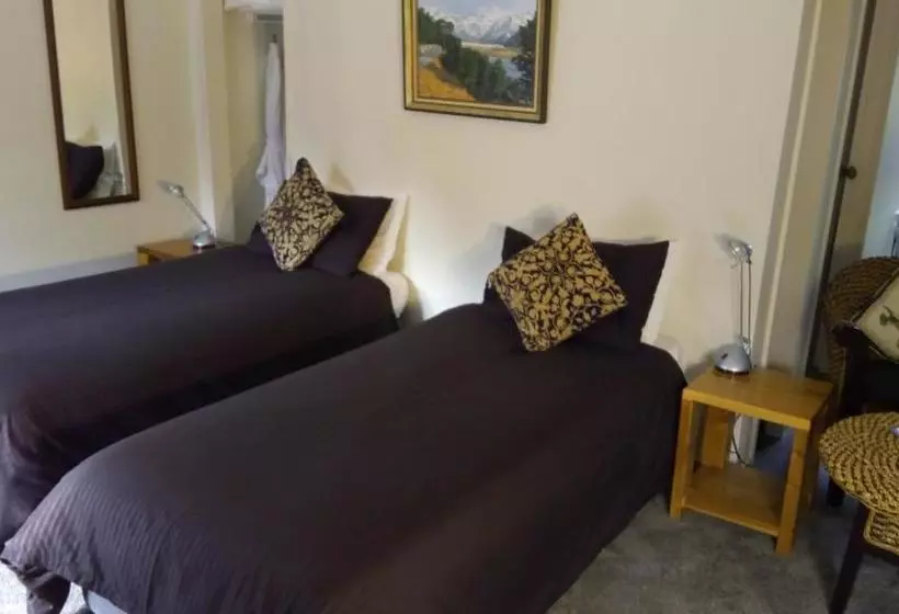 酒店 Cairnbrae House