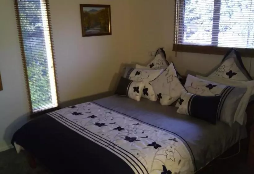 酒店 Cairnbrae House