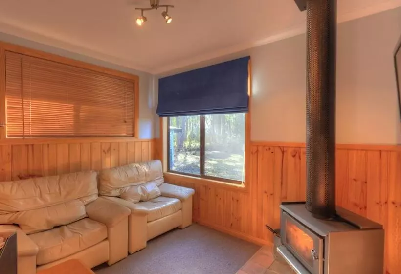 ホテル Derwent Bridge Chalets & Studios