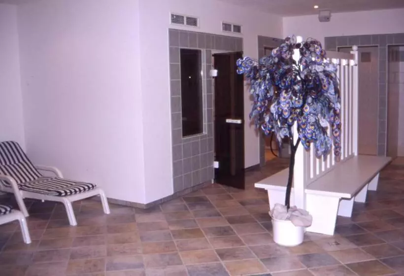 Отель Edelweiss