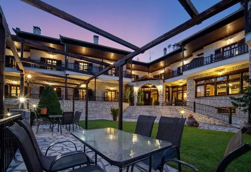 Отель Giamandes