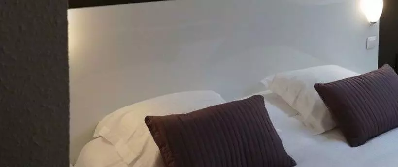 Hotel Hôtel Du Grand Cerf