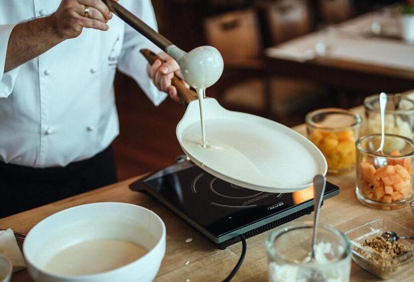 ホテル Kozi Gród Pokoje I Domki Na Kaszubach