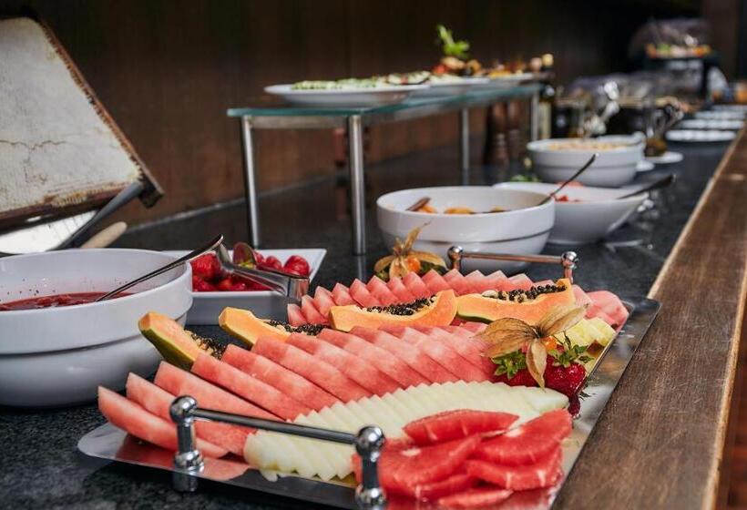 ホテル Kozi Gród Pokoje I Domki Na Kaszubach