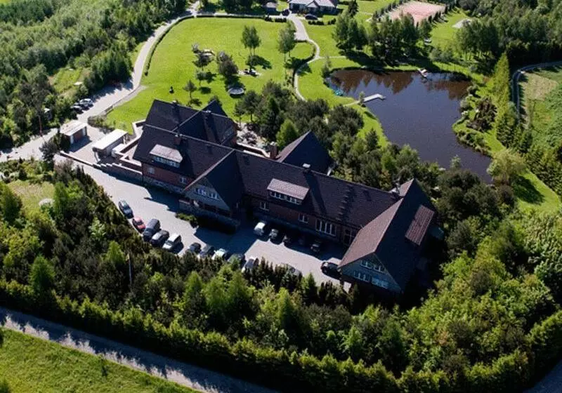 호텔 Kozi Gród Pokoje I Domki Na Kaszubach