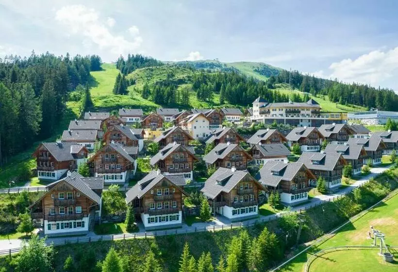 בית מלון כפרי Landal Katschberg