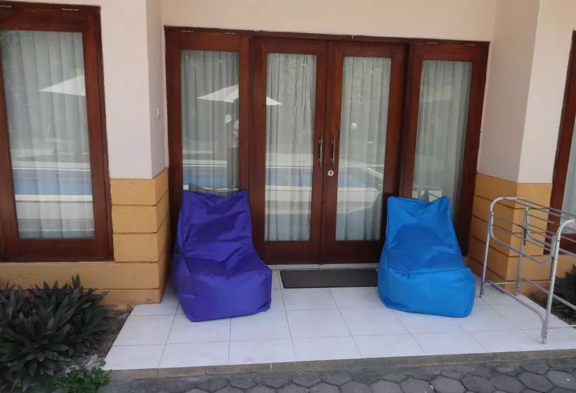 בית מלון כפרי Melati Resort &