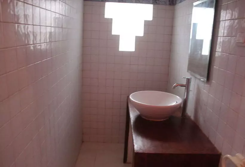 בית מלון כפרי Melati Resort &