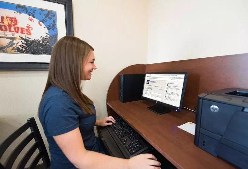 My Place Hotel Aberdeen, Sd