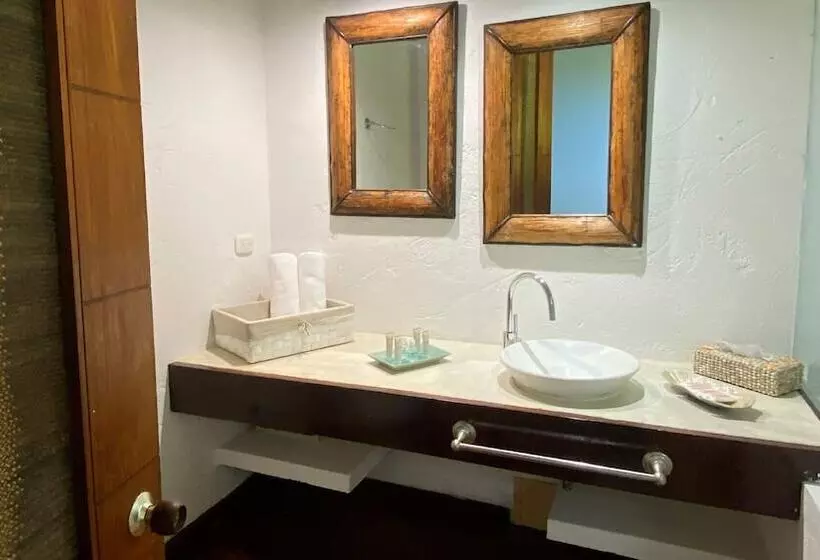 Otel On Vacation Acantilado De La Tierra