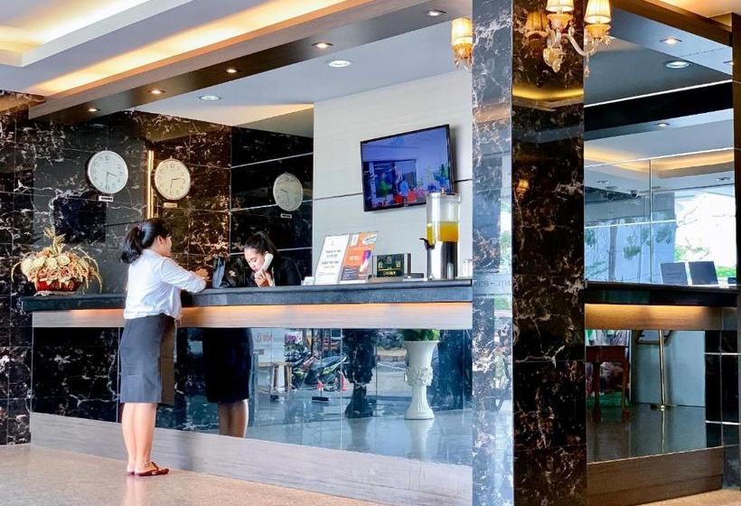 ホテル Os Edukits Fka Venesia