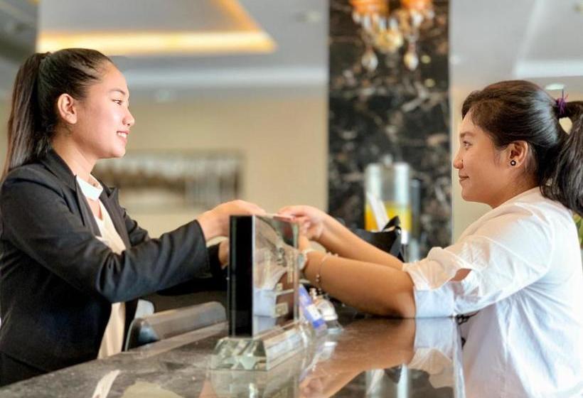 ホテル Os Edukits Fka Venesia