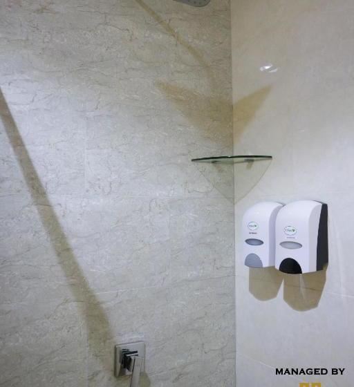 ホテル Os Edukits Fka Venesia