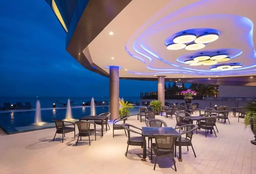 בית מלון כפרי Rodina Beach