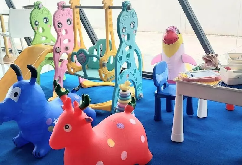 בית מלון כפרי Rodina Beach