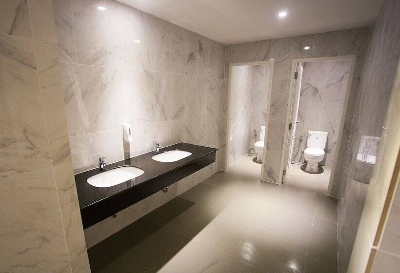 فندق Rodina Beach