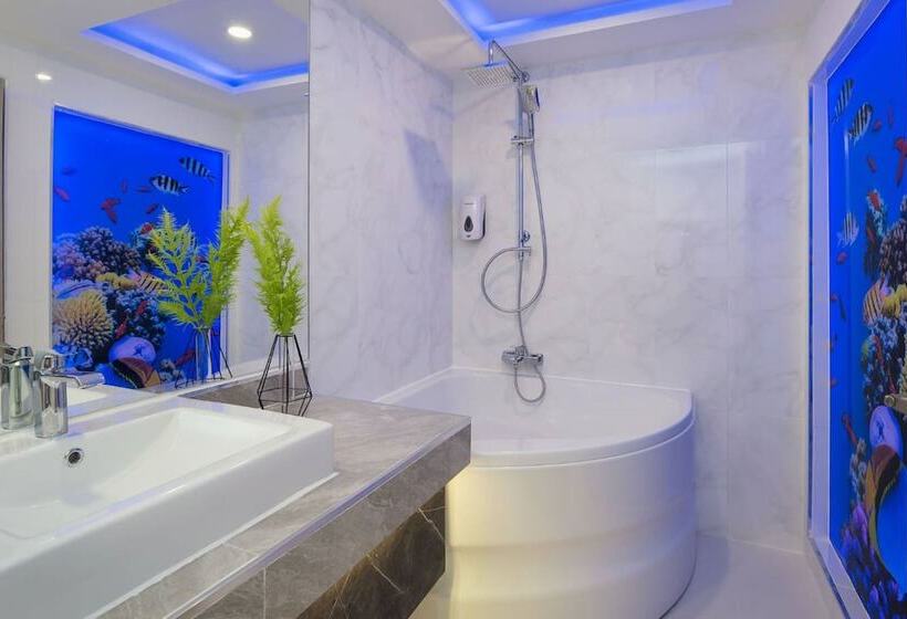 فندق Rodina Beach