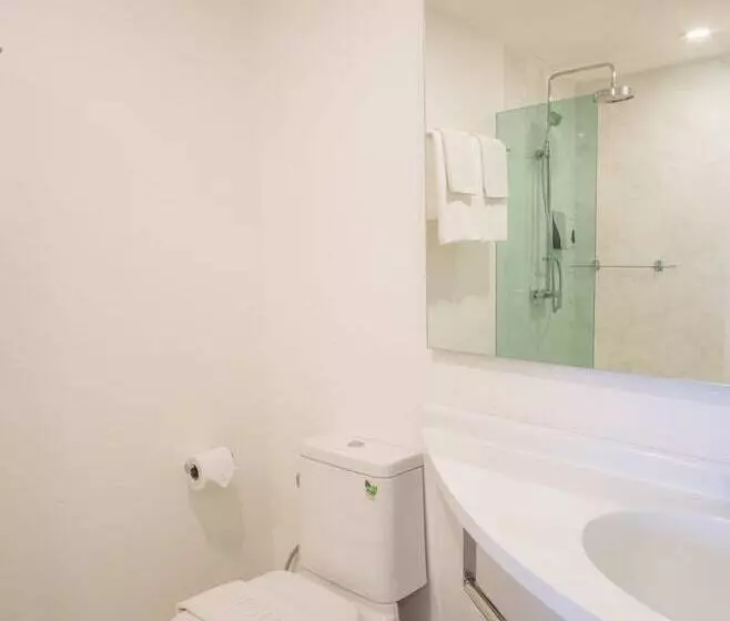 בית מלון כפרי Rodina Beach