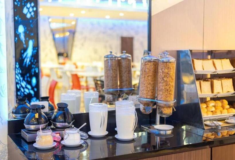 فندق Rodina Beach