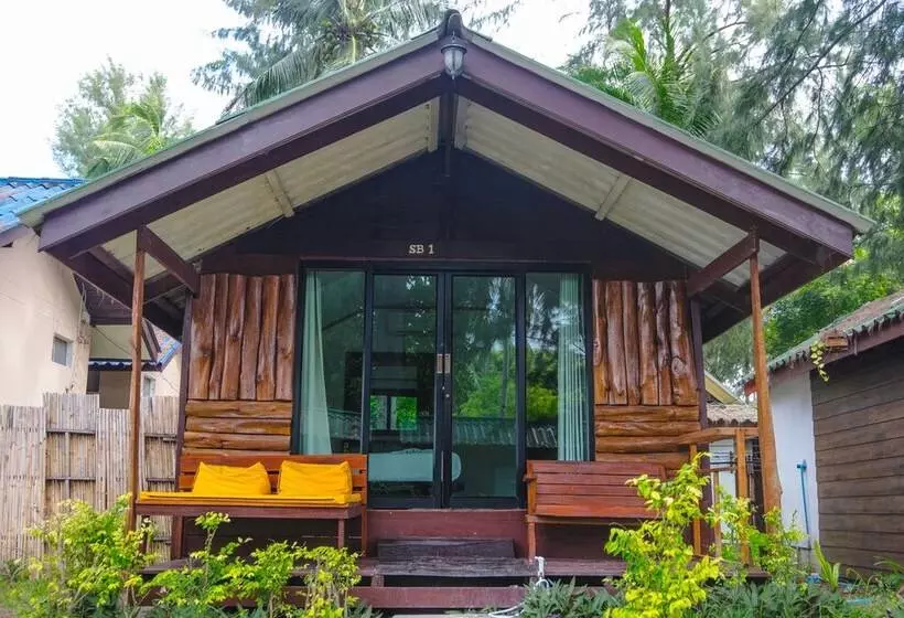 Отель Salisa Resort