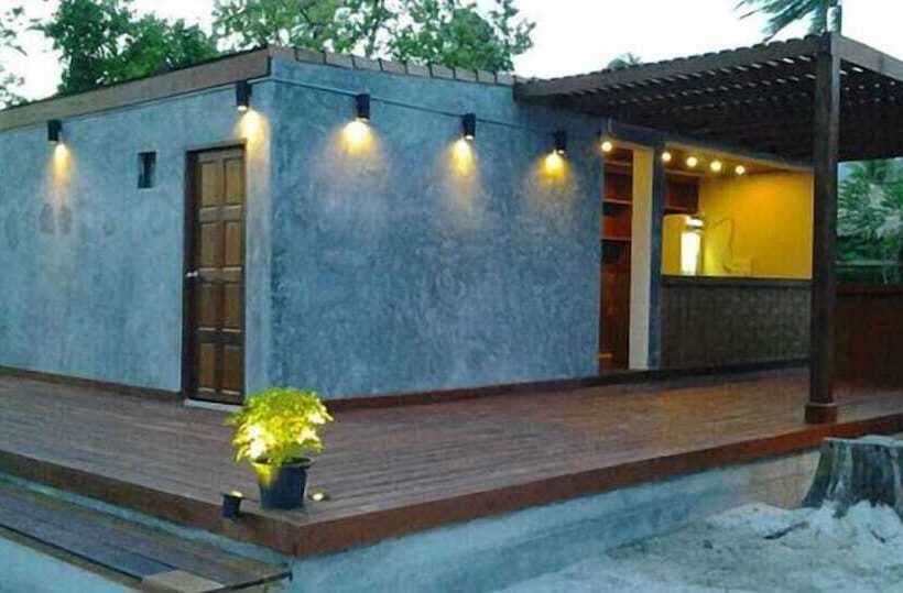 ホテル Salisa Resort