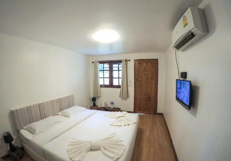 ホテル Salisa Resort