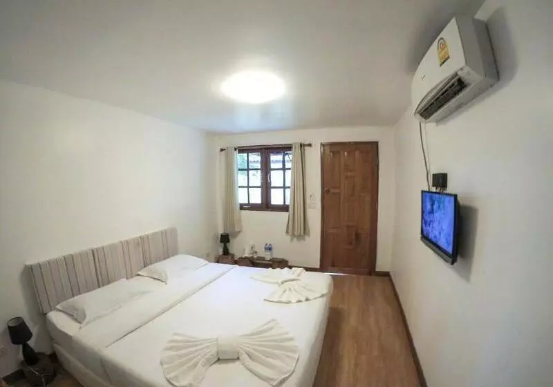 Отель Salisa Resort