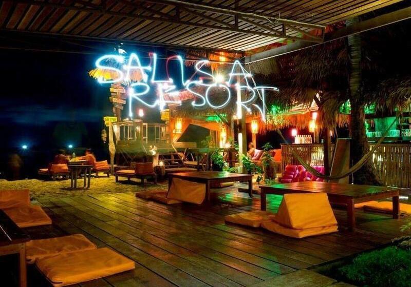 ホテル Salisa Resort