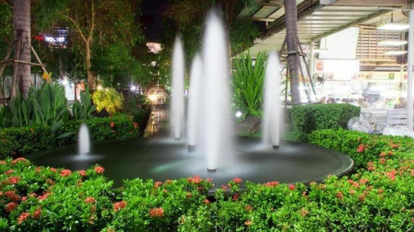 ホテル Soontree House