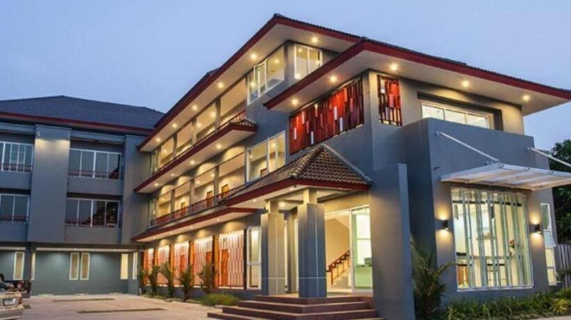 ホテル Soontree House