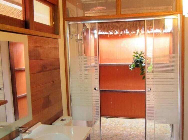 Отель Ten Moons Lipe Resort