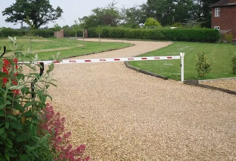 New Farm Cheshire B&b