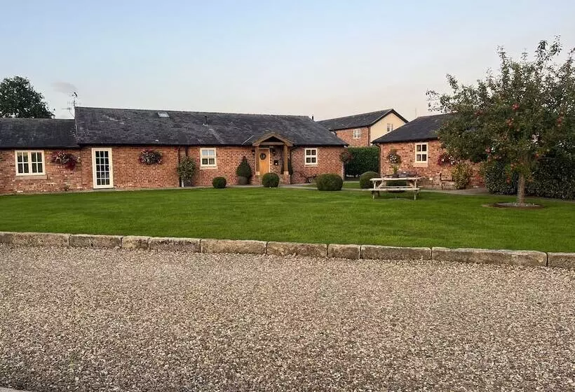 New Farm Cheshire B&b