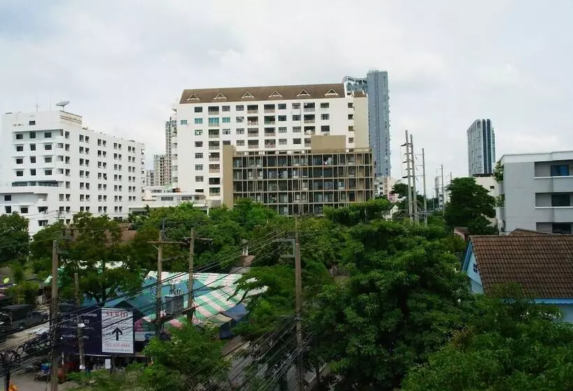 هاستل Vx The Fifty