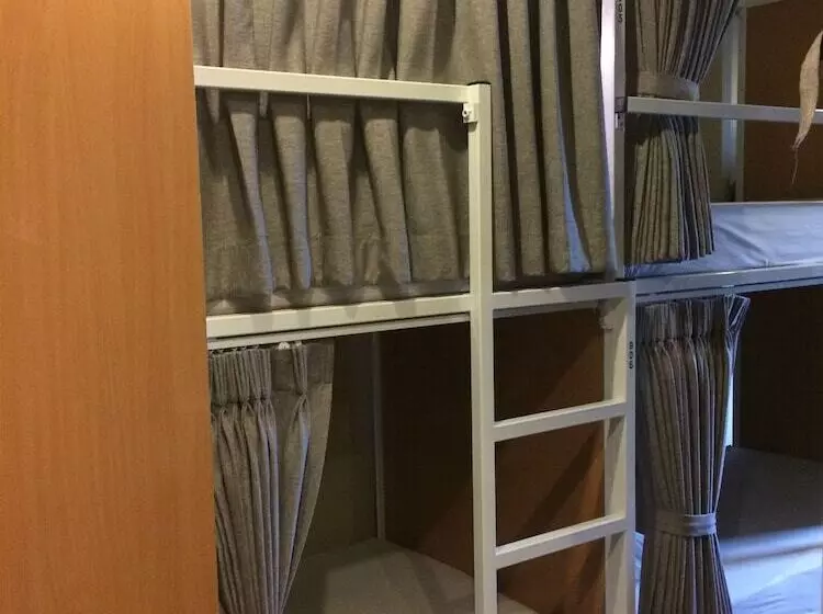 هاستل Vx The Fifty