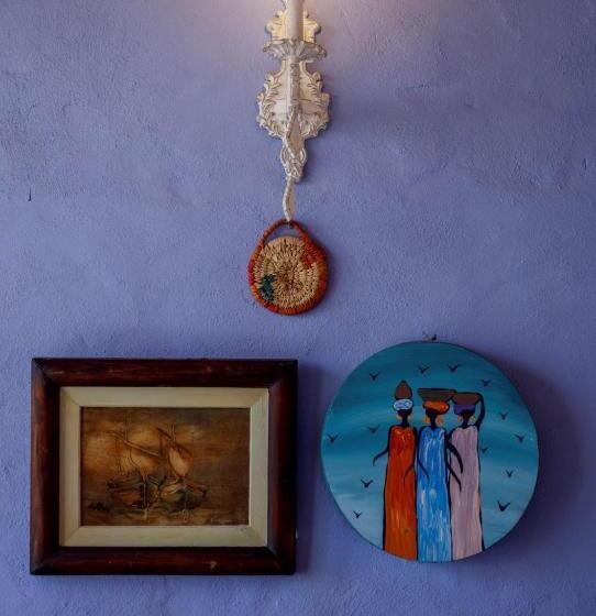 تختخواب و صبحانه Artika Wadi Kiki