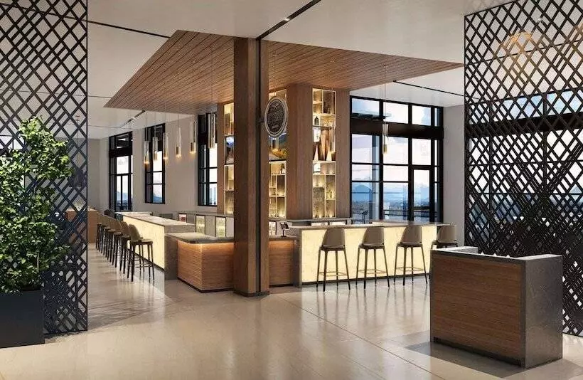 ホテル Embassy Suites By Hilton Asheville Downtown