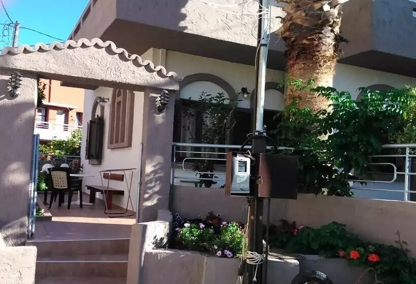 Hotelli Fotula Studios