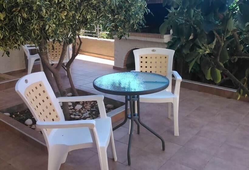 בית מלון כפרי Fotula Studios